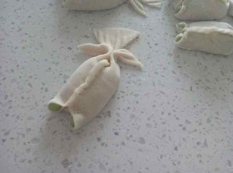 小金鱼饺子步骤15