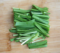 肉丝豆芽焖饼步骤5