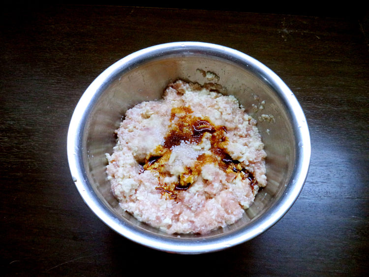 鲜肉豆腐丸步骤3