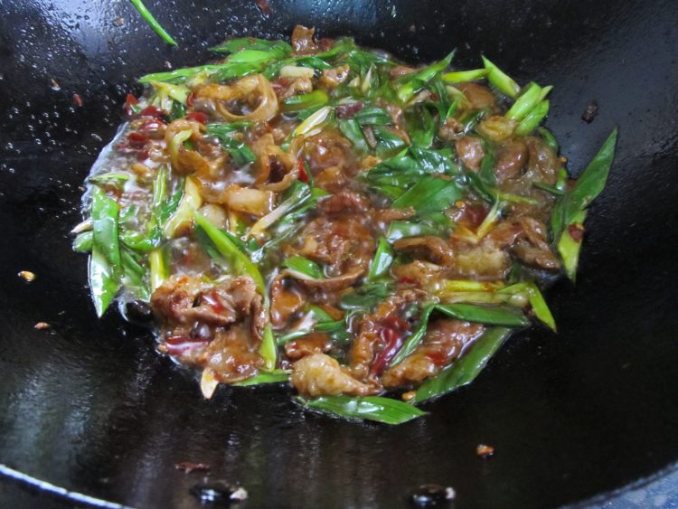 盐煎肉步骤7