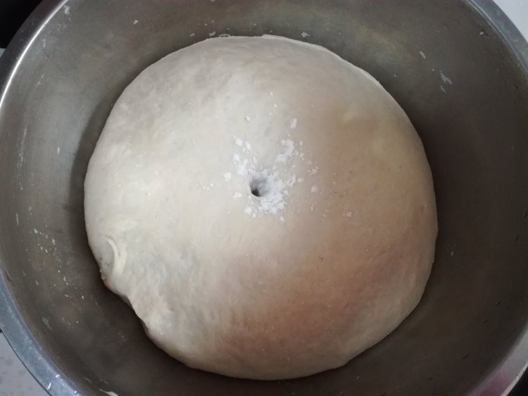 芹菜肉包步骤9