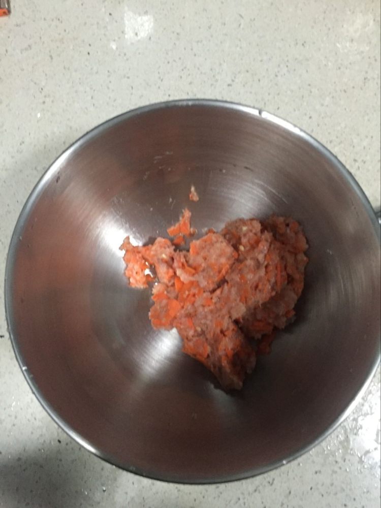 鲜虾肉饼步骤3