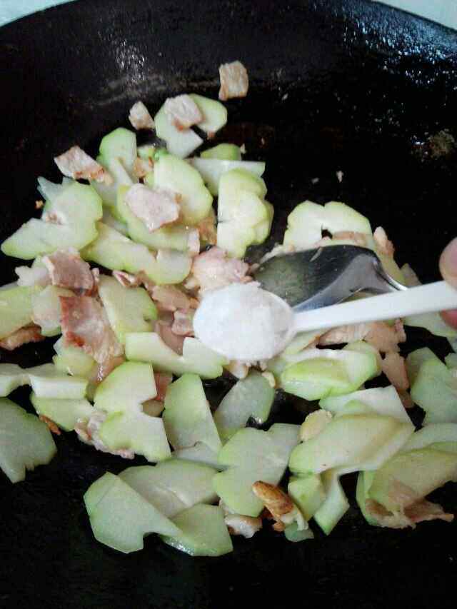 佛手瓜炒肉片步骤5