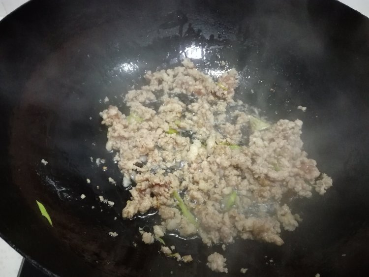 烂肉粉条步骤7