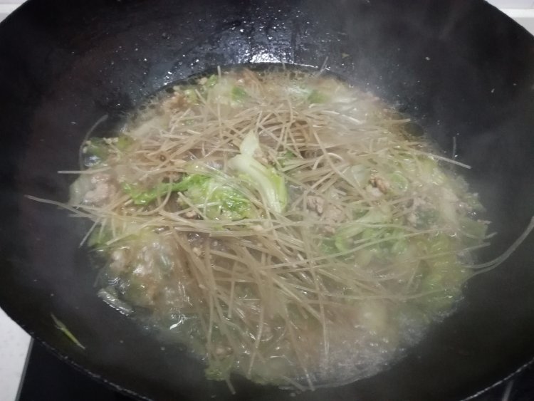 烂肉粉条步骤12