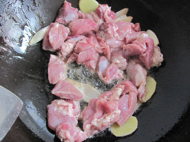 肉块炖冬瓜步骤4