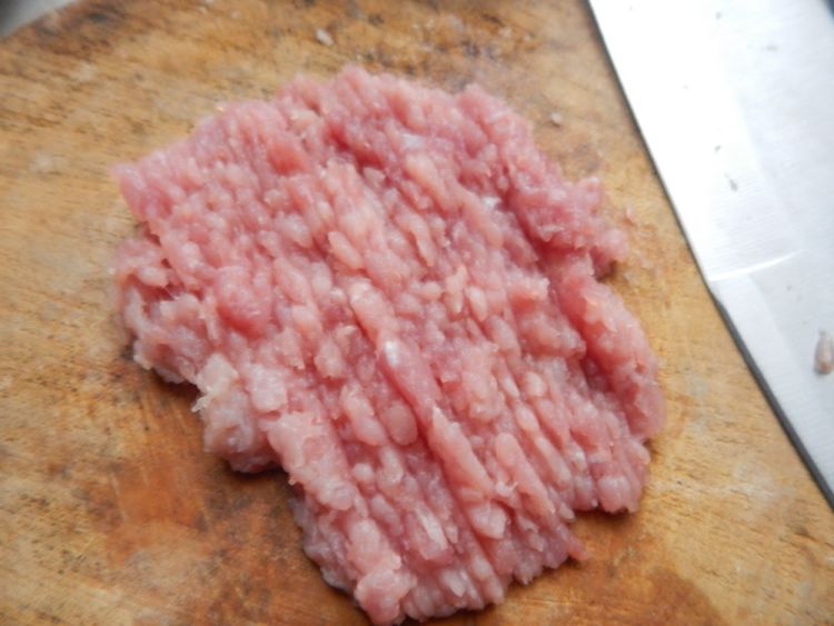 肉末蒸山药步骤1