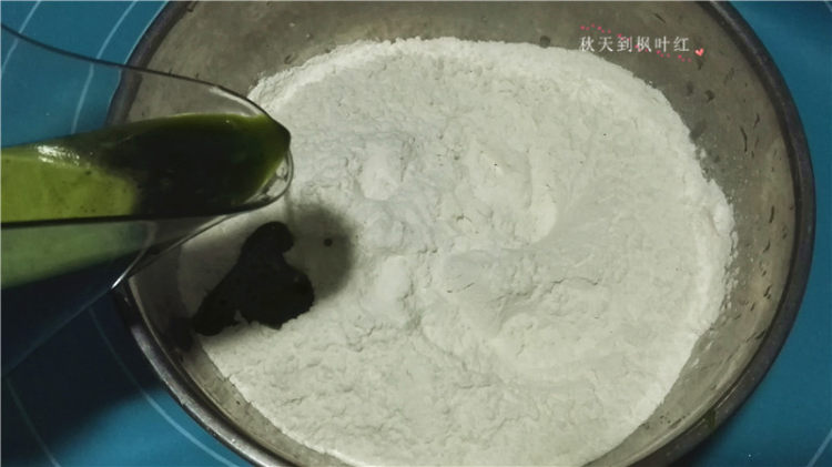 菠菜鲜肉清汤馄饨步骤4