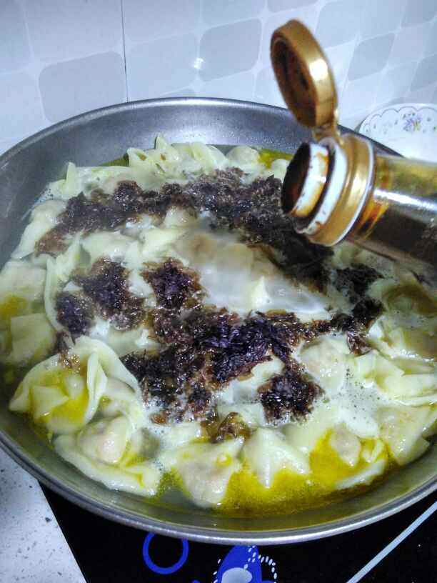 香菇鲜肉馄饨步骤11
