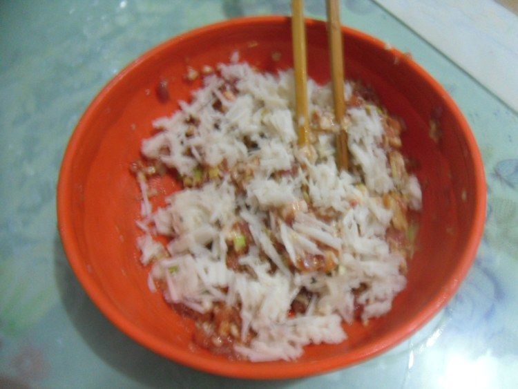 莲藕猪肉馄饨步骤5