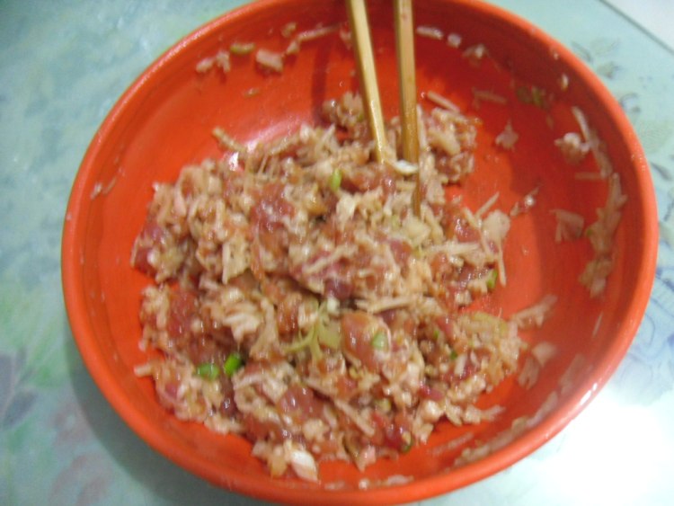 莲藕猪肉馄饨步骤6