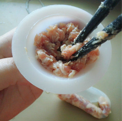 蒜香脆皮肠步骤7