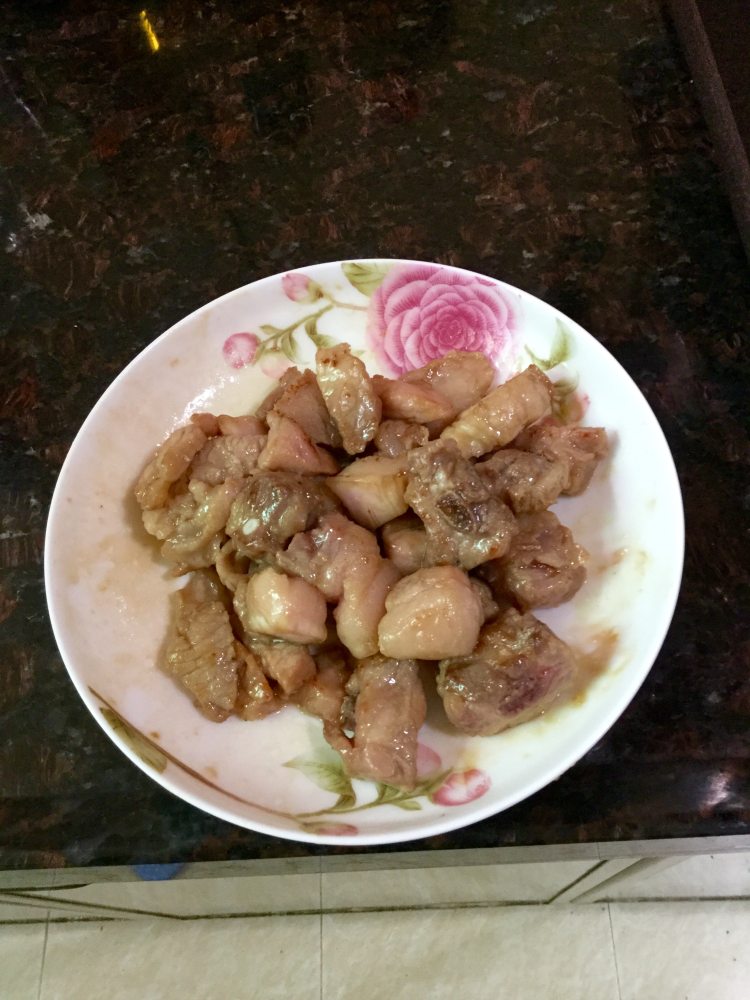 猪肉炖莲藕步骤5