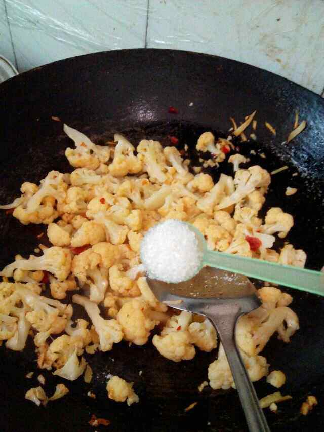 花菜肉片步骤7