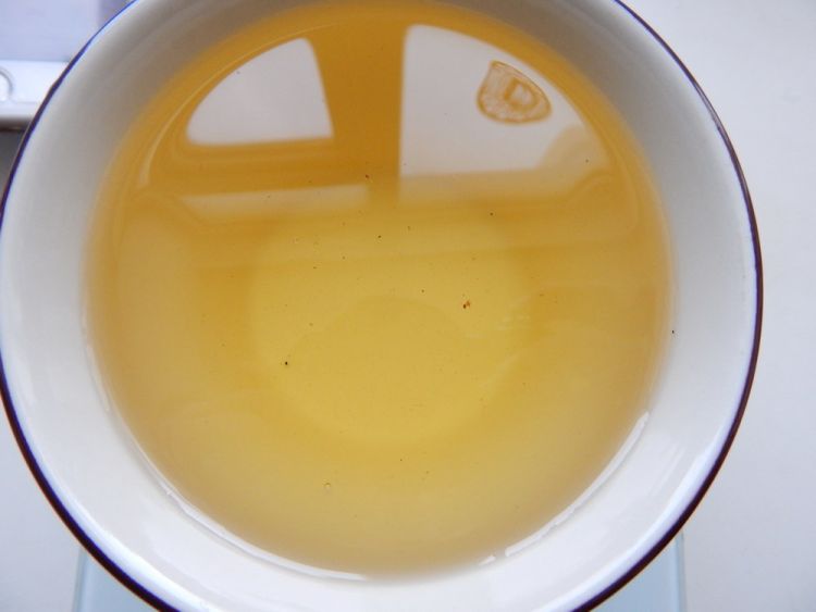 豆豉肉丁辣酱步骤1