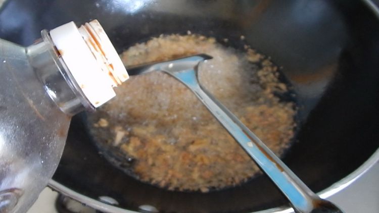 豆豉肉丁辣酱步骤10