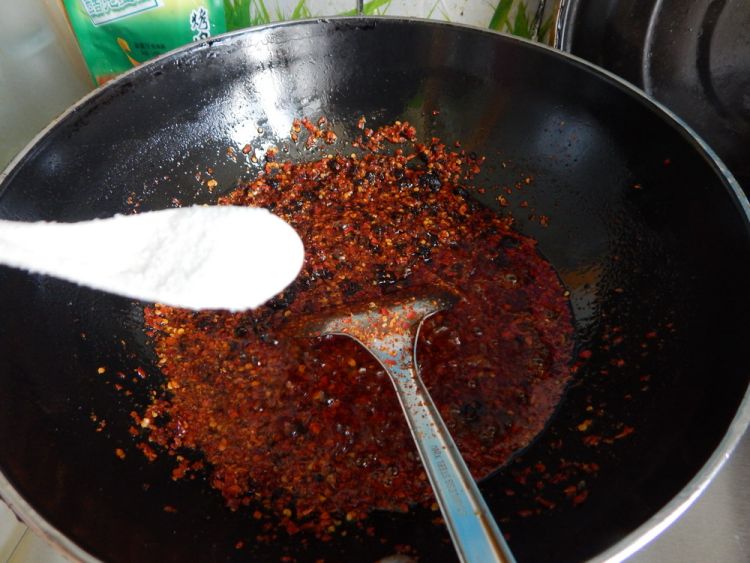 豆豉肉丁辣酱步骤18