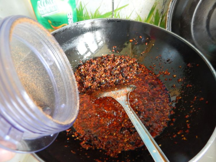 豆豉肉丁辣酱步骤19
