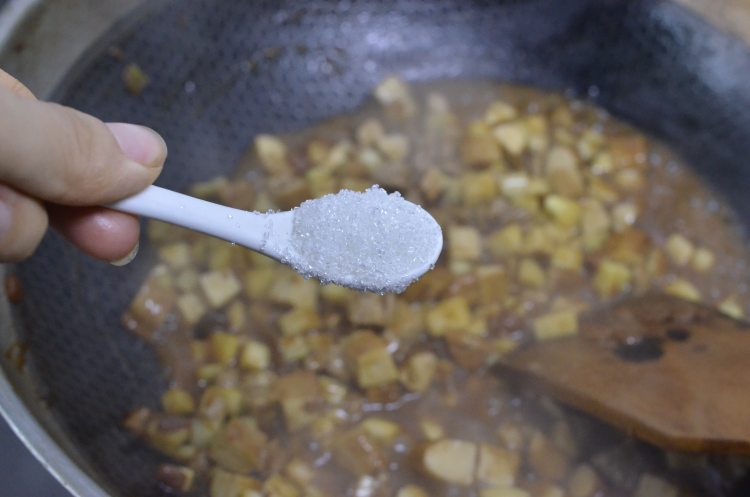 酱炒三丁步骤9