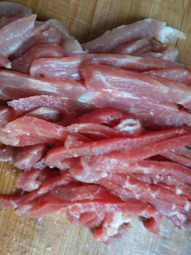 豇豆炒肉丝步骤2