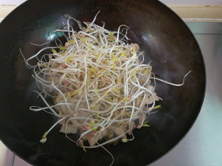 榨菜豆芽西兰花步骤5