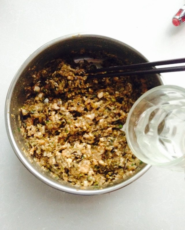 茄子肉饺子步骤8