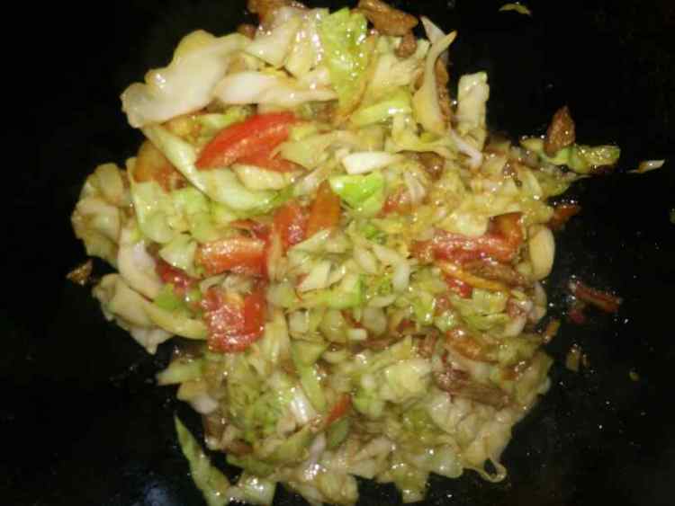 大头菜西红柿炒肉步骤9