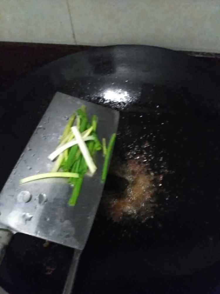 莲藕炒肉片步骤5