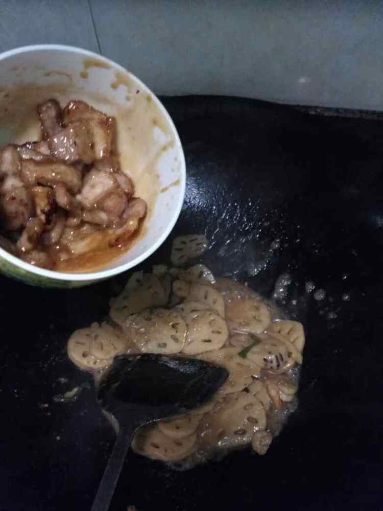 莲藕炒肉片步骤10
