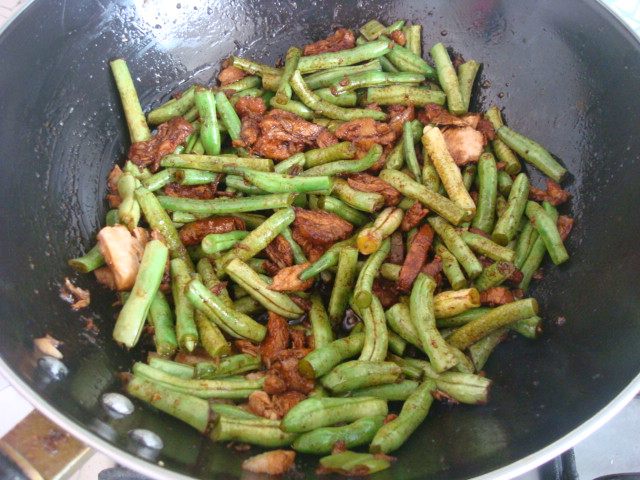 土豆豆角南瓜大烩菜步骤9