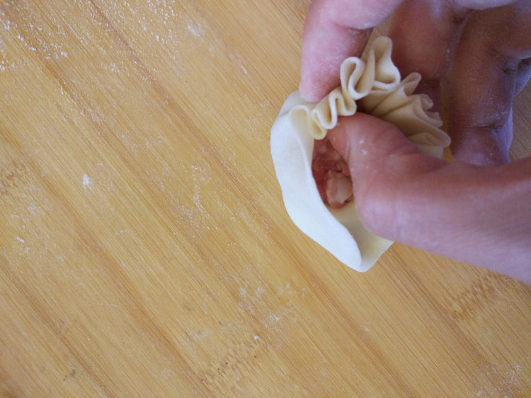 香菇猪肉烧麦步骤6