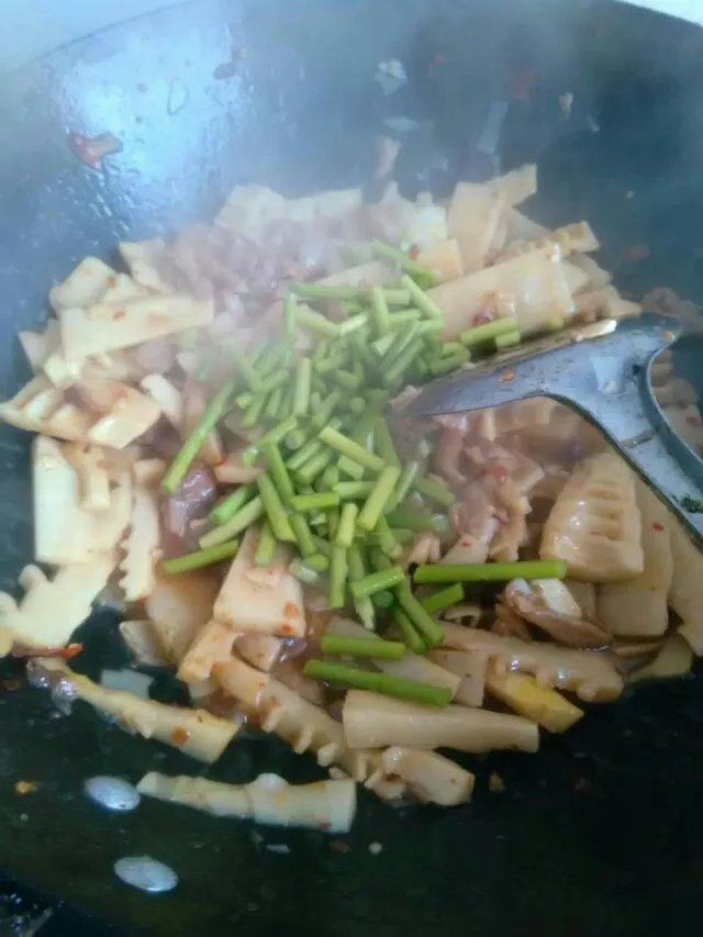 肉丝竹笋步骤9