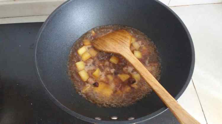 土豆烧肉盖浇饭步骤10