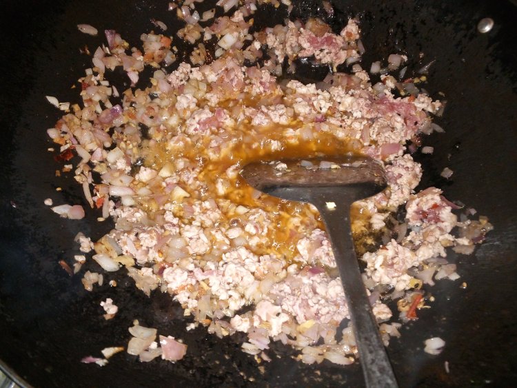 洋葱番茄肉酱步骤6
