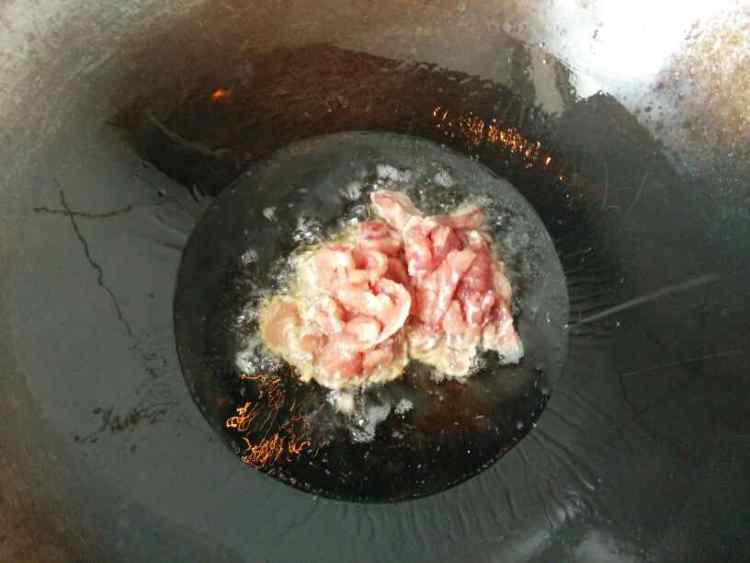 土豆胡萝卜炒肉步骤5