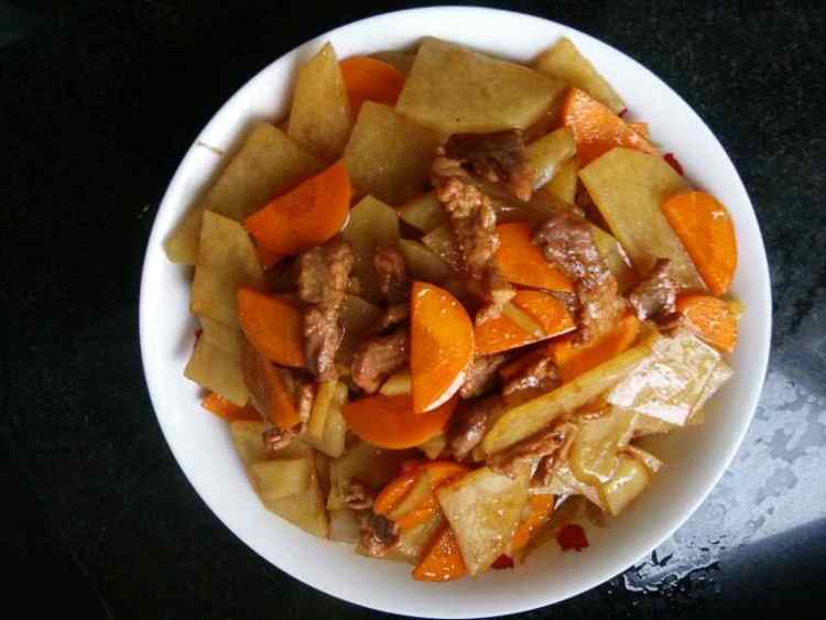 土豆胡萝卜炒肉步骤13
