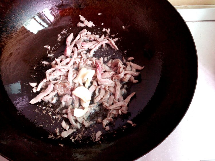 长豆肉丝炒面步骤7