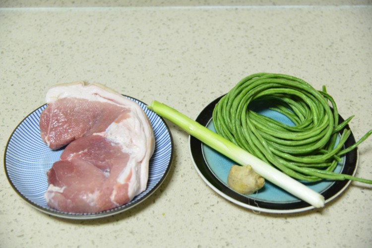 豇豆猪肉生煎包步骤1