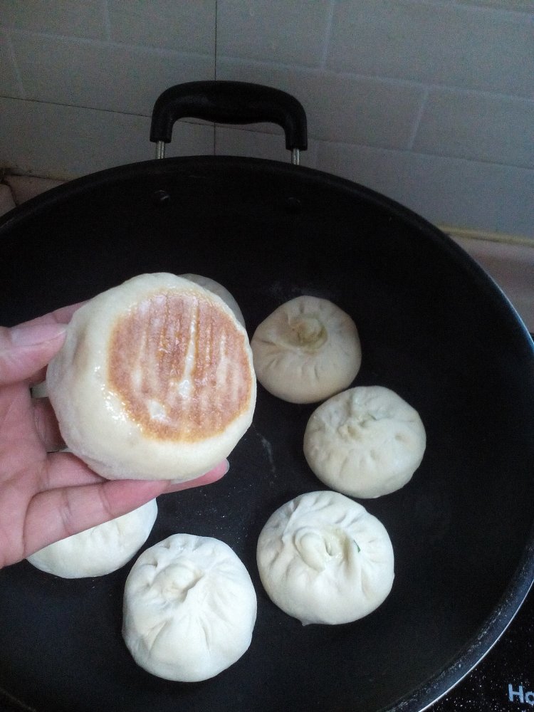 蚂蚱菜煎包步骤10
