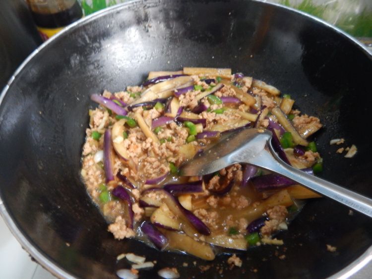 肉末茄子凉拌意面步骤18