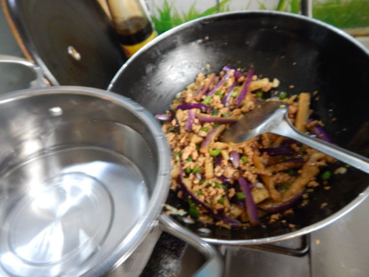 肉末茄子凉拌意面步骤17
