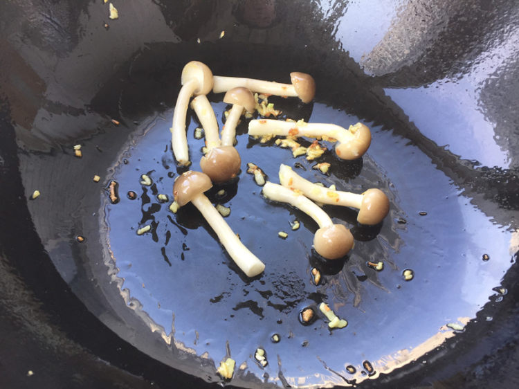 蘑菇醋豆腐步骤7
