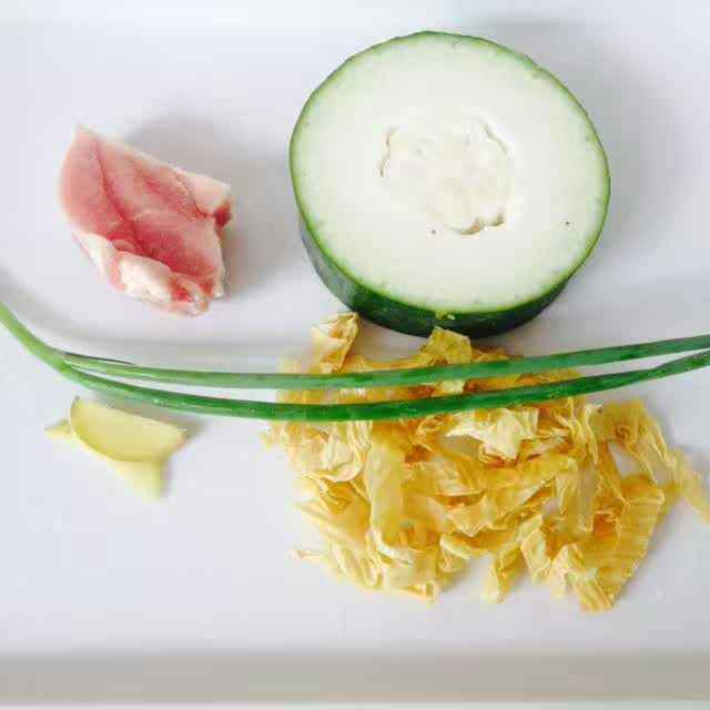 小炒冬瓜肉片步骤1
