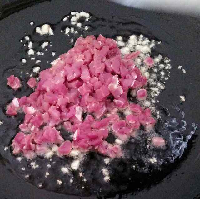 通菜梗炒肉粒步骤4