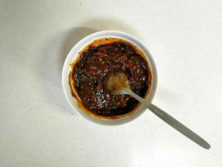 香菇鸡蛋酱步骤3