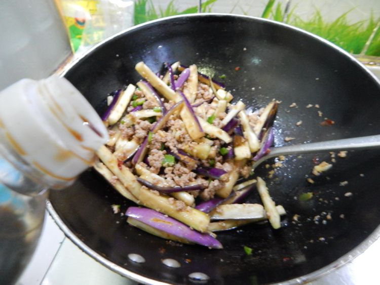 砂锅肉末茄子煲步骤18