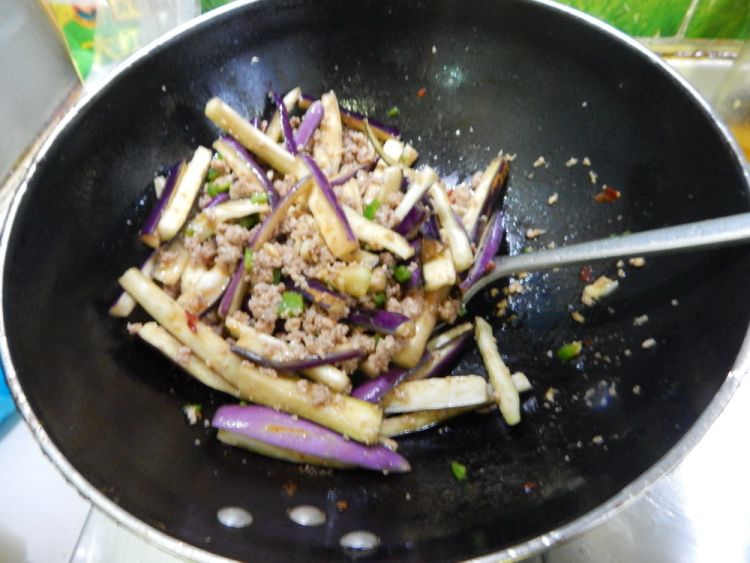 砂锅肉末茄子煲步骤17