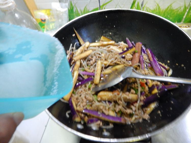 砂锅肉末茄子煲步骤21