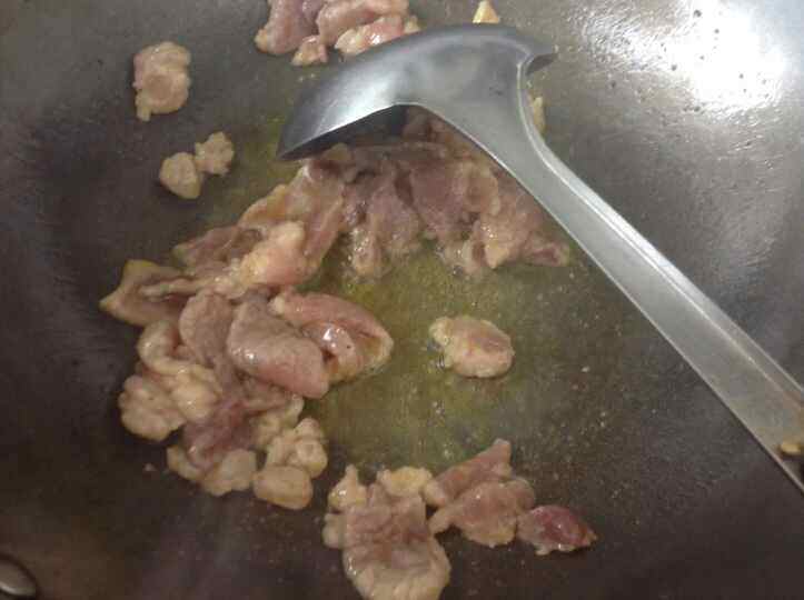 蚝油芦笋炒肉步骤4
