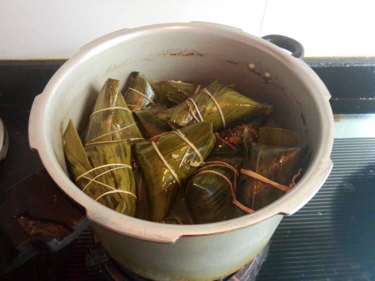酱肉莲子粽#新鲜从这步骤22